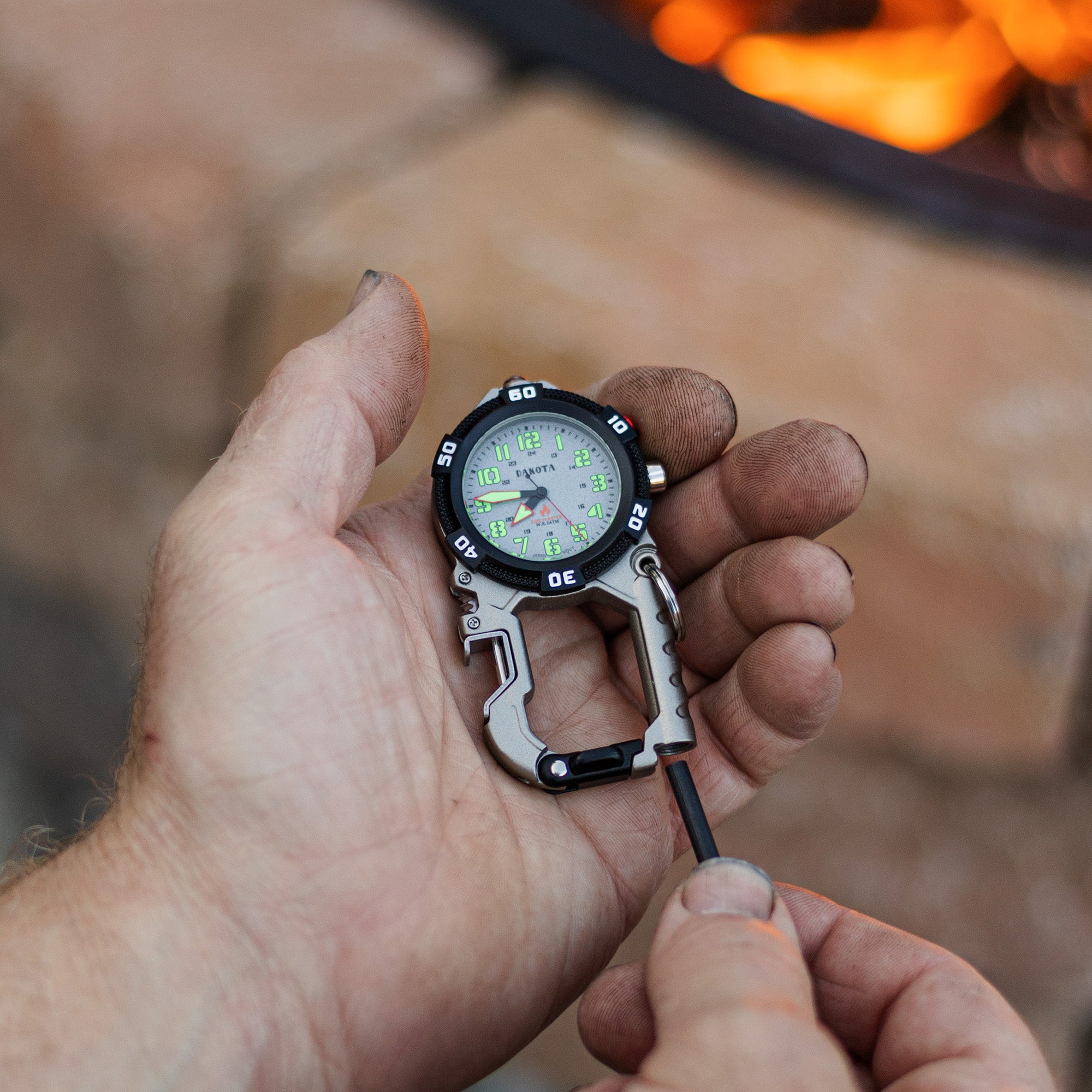Flint Clip - Silver with Black Accents