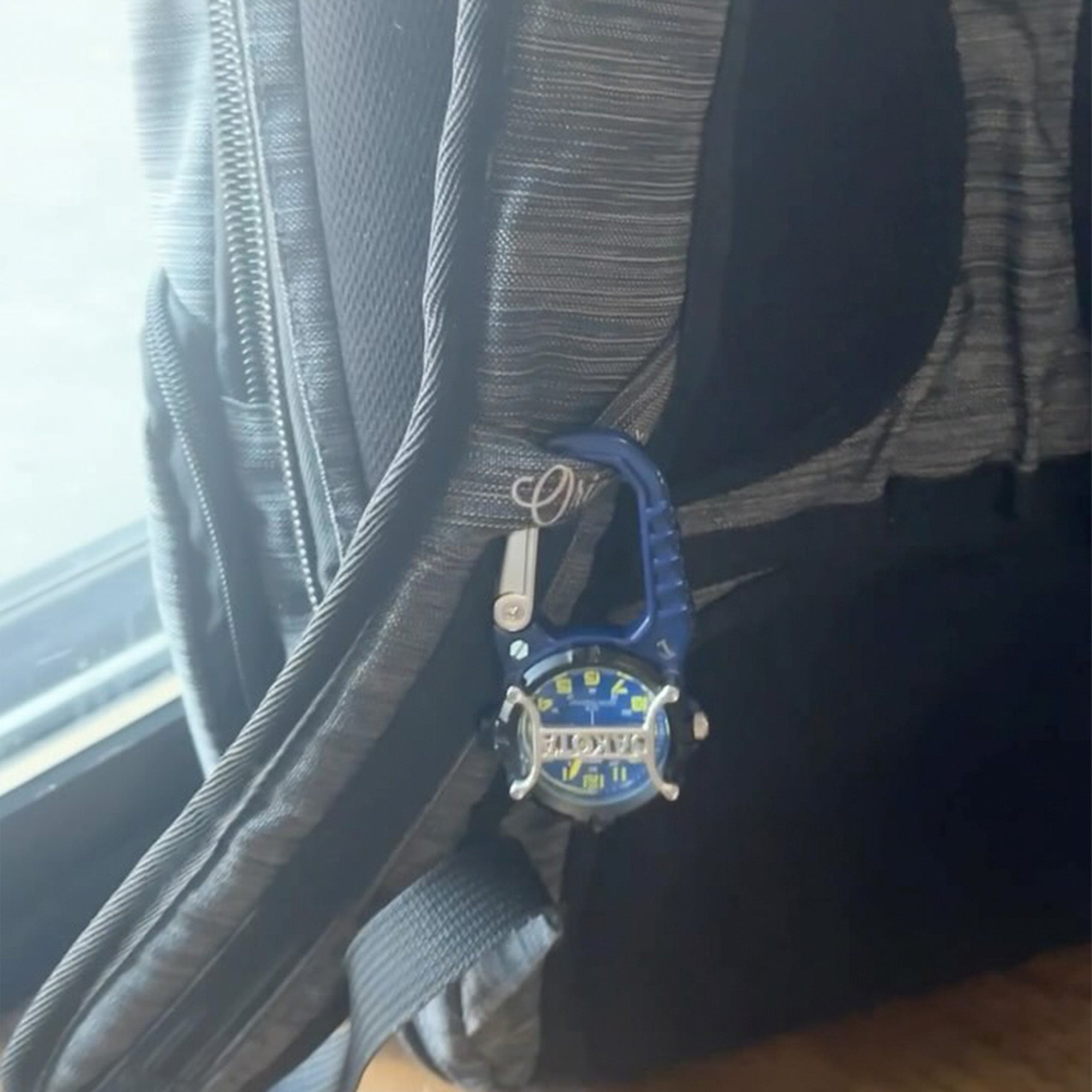 Cage Clip Dark Blue