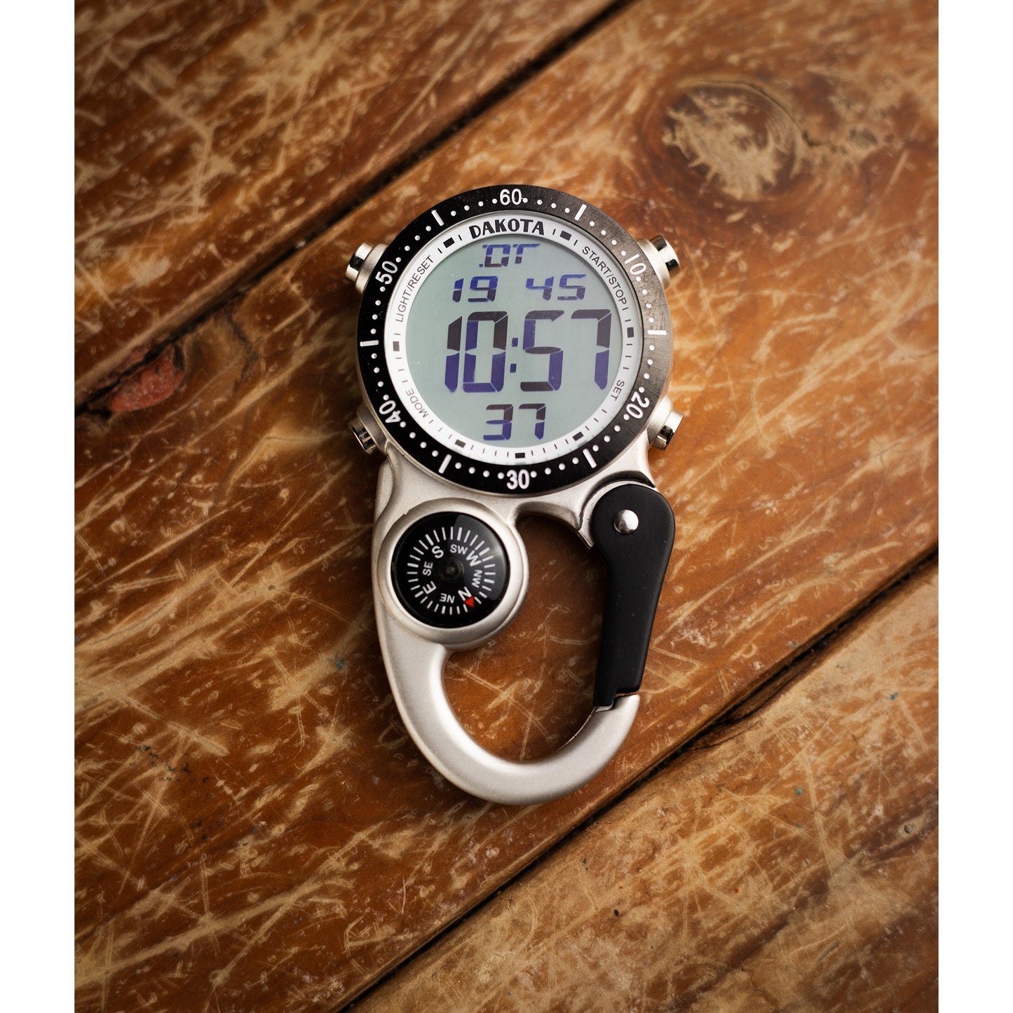 Digiclip - Silver Case Black Bezel LCD